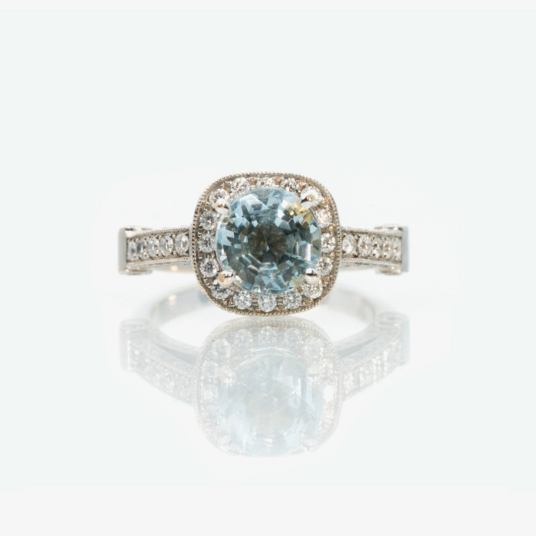 18 carat white gold diamond and aquamarine ring