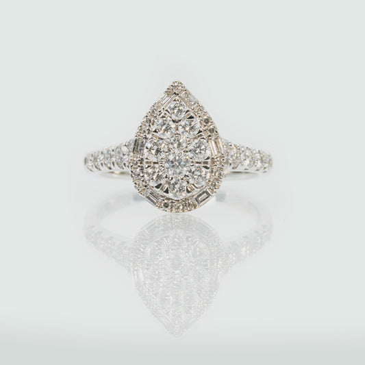 18 carat white gold pear diamond engagement ring