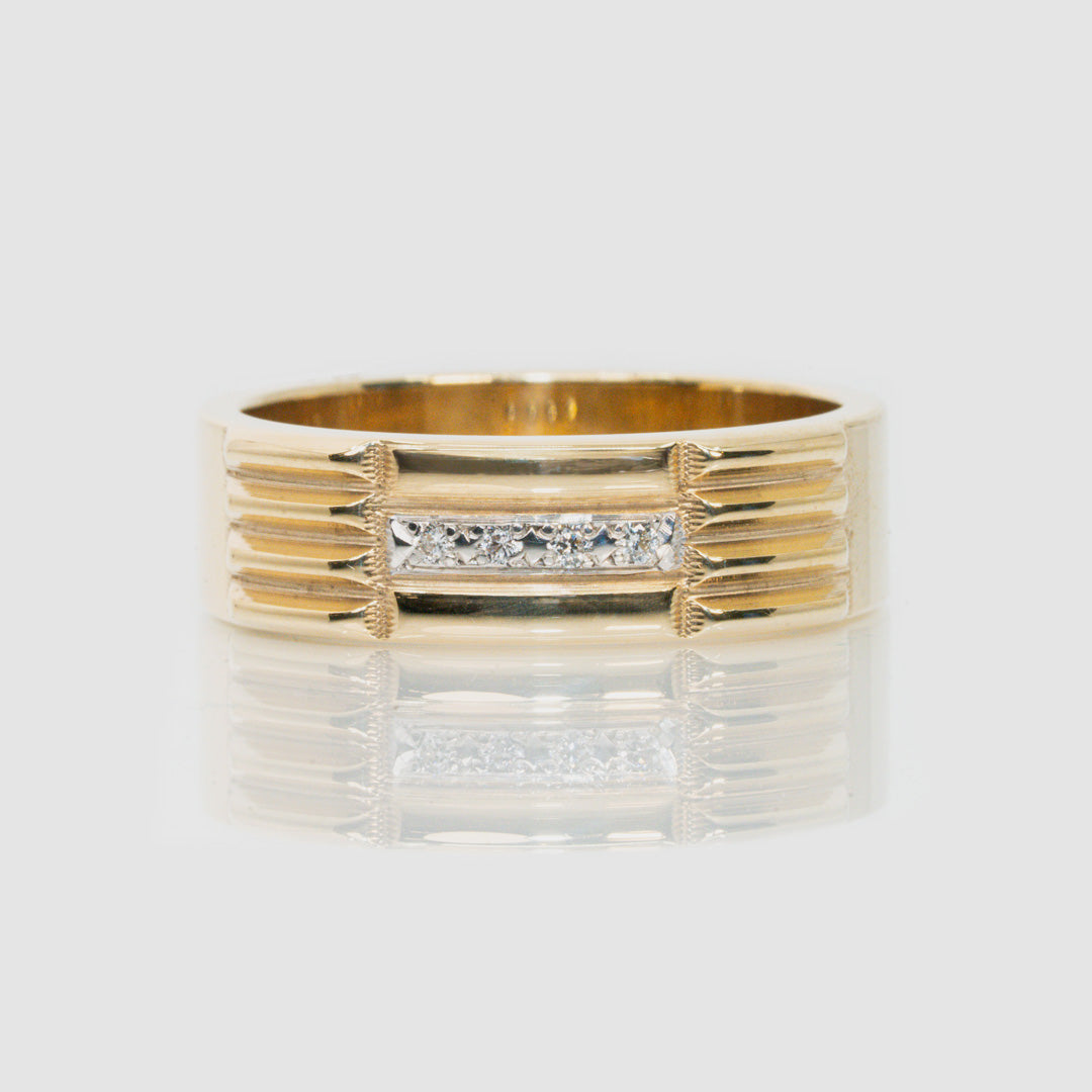 9 carat yellow gold and diamond gents ring