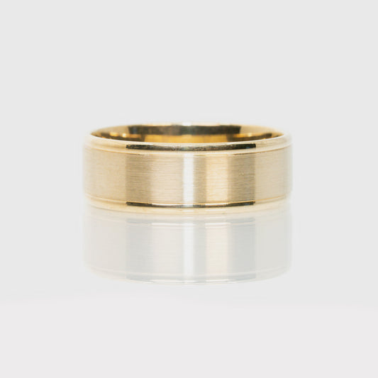 9 carat yellow gold brushed finish gents ring